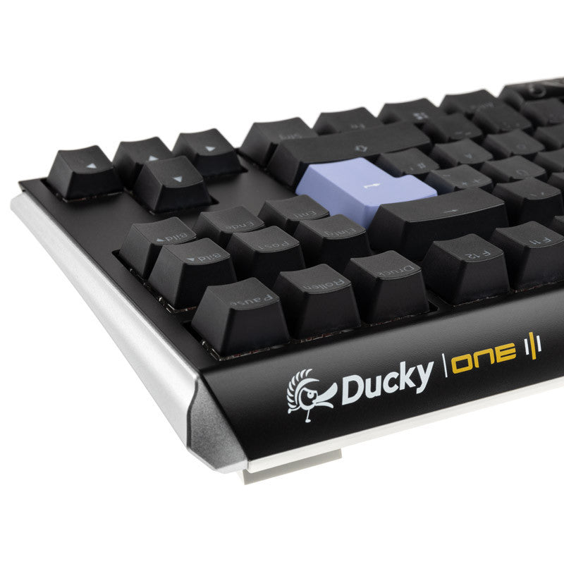Ducky One 3 - Classic Black / White Nordic - TKL - Cherry Red